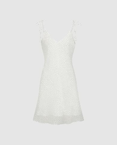  URBAN REVIVO - Đầm hai dây mini cổ V họa tiết chấm bi 