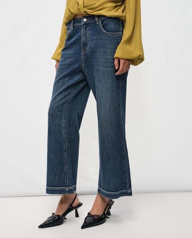  URBAN REVIVO - Quần jeans nữ ống loe wash bạc 