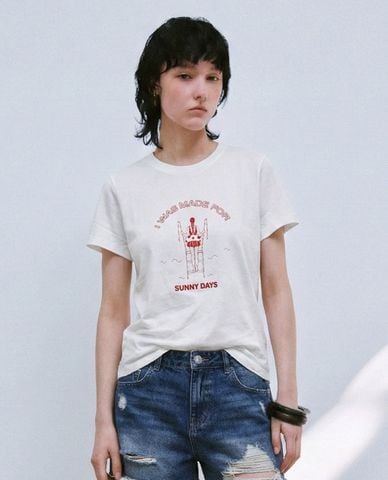  URBAN REVIVO - Áo thun nữ cổ trong tay ngắn in họa tiết 