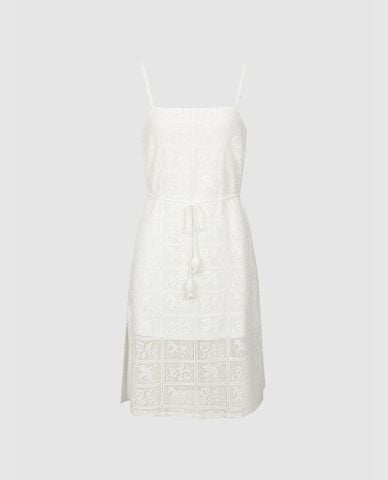  URBAN REVIVO - Đầm hai dây mini họa tiết dệt nổi 