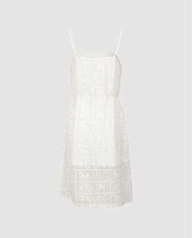  URBAN REVIVO - Đầm hai dây mini họa tiết dệt nổi 