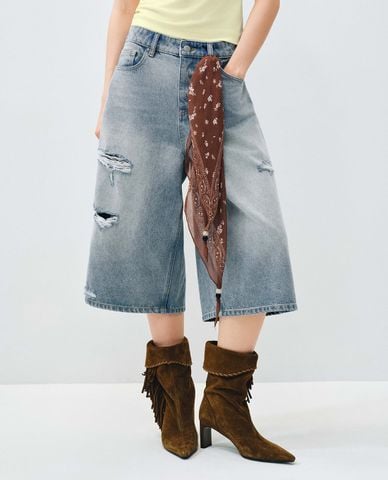  URBAN REVIVO - Quần short jeans nữ ống rộng kèm khăn 