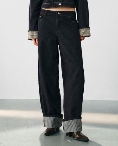  URBAN REVIVO - Quần jeans nữ ống rộng xắn gấu 
