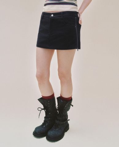  URBAN REVIVO - Chân váy chữ A mini khóa kéo 