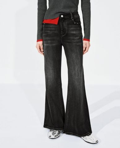  URBAN REVIVO - Quần jeans nữ ống loe wash bạc 