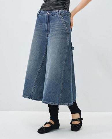  URBAN REVIVO - Quần jeans nữ ống rộng cạp cao dáng lửng 