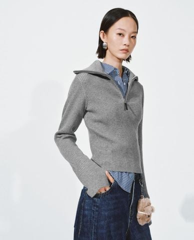  URBAN REVIVO - Áo dệt kim nữ cổ bẻ tay dài khóa kéo 