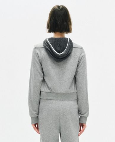  URBAN REVIVO - Áo khoác croptop nữ cổ bẻ tay dài khóa kéo 