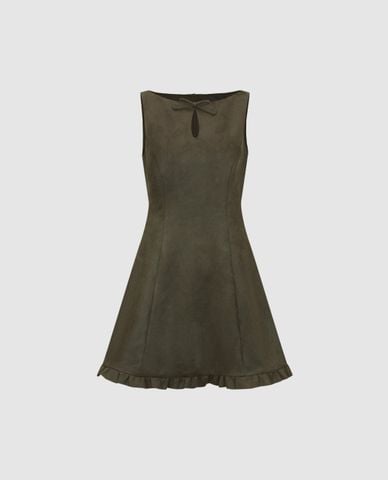  URBAN REVIVO - Đầm sát nách mini cổ khoét giọt nước 