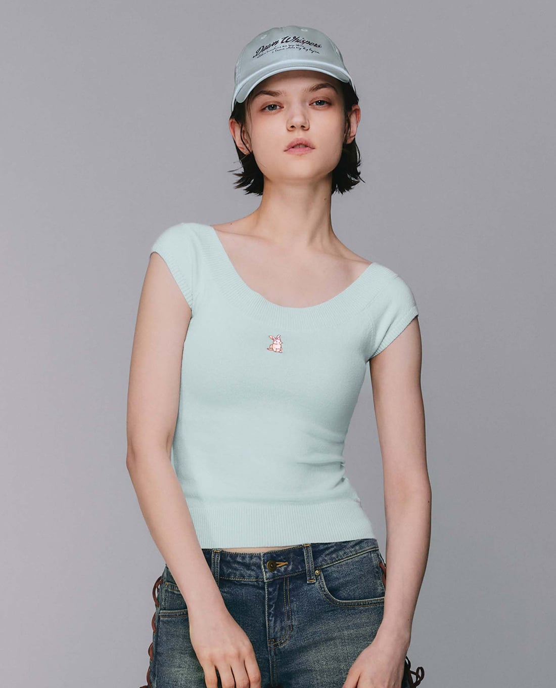 URBAN REVIVO - Áo dệt kim nữ tay ngắn thêu họa tiết