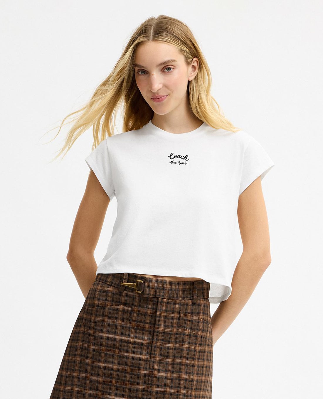 COACH - Áo croptop nữ cổ tròn tay ngắn