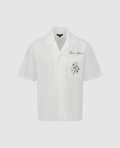  URBAN REVIVO - Áo sơ mi nam tay ngắn in họa tiết 