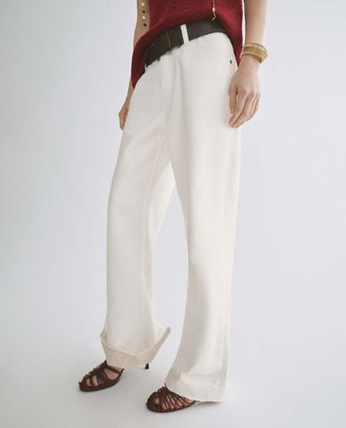 URBAN REVIVO - Quần jeans nữ ống rộng gập gấu kèm thắt lưng 