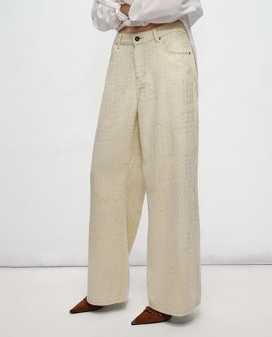  URBAN REVIVO - Quần jeans nữ ống rộng dệt sợi kim tuyến 