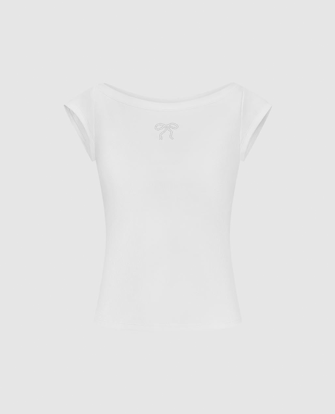 URBAN REVIVO - Áo thun nữ cổ thuyền phom ôm đính nơ