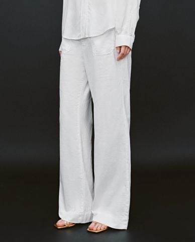  URBAN REVIVO - Quần jeans nữ ống rộng lưng cao 