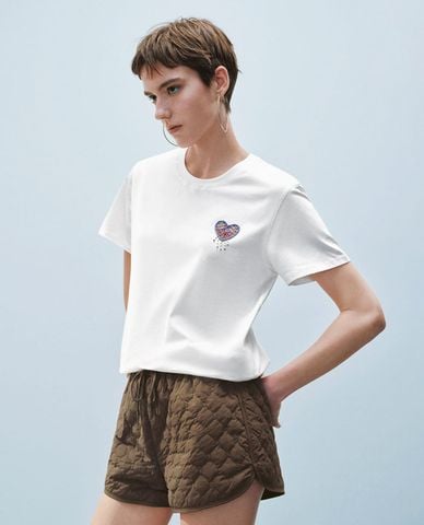  URBAN REVIVO - Áo thun nữ cổ tròn tay ngắn phối họa tiết 