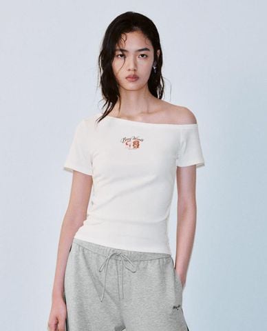  URBAN REVIVO - Áo trễ vai nữ tay ngắn phom ôm 