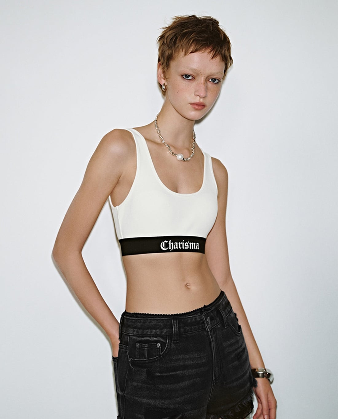 URBAN REVIVO - Áo bra thể thao nữ phối viền