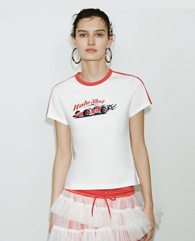  URBAN REVIVO - Áo thun nữ cổ tròn tay ngắn phối viền 