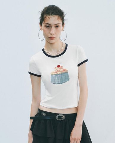  URBAN REVIVO - Áo croptop nữ phối viền hiện đại 
