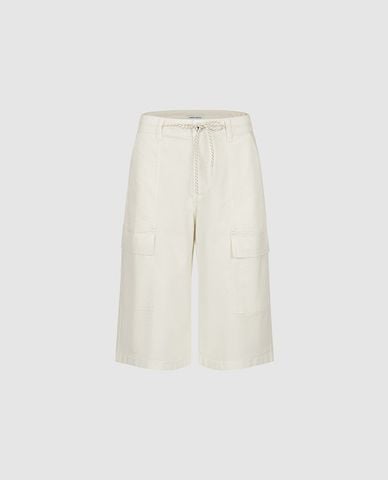 URBAN REVIVO - Quần short nữ ống rộng túi hộp 