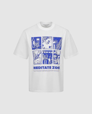  URBAN REVIVO - Áo thun nam cổ tròn tay ngắn in họa tiết 