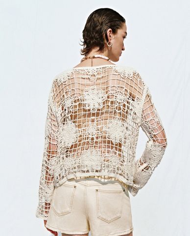  URBAN REVIVO - Áo dệt kim nữ tay dài xuyên thấu 
