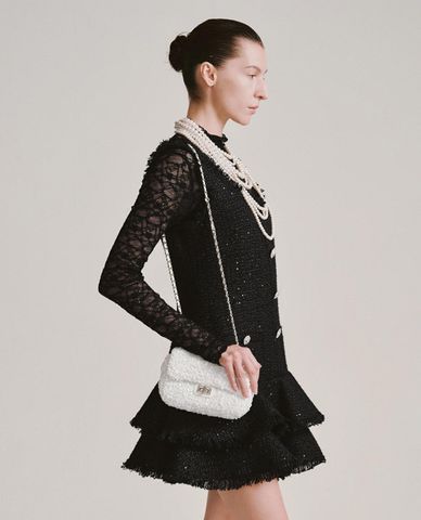  URBAN REVIVO - Túi đeo chéo nữ phom chữ nhật phủ sequin 