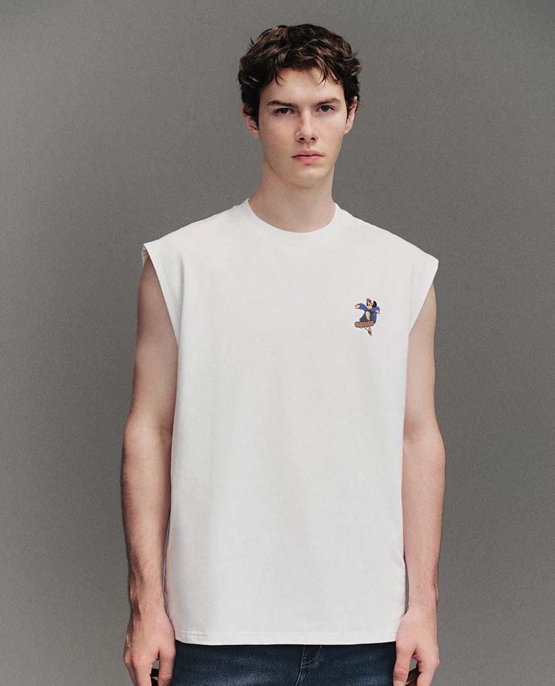 URBAN REVIVO - Áo ba lỗ nam in họa tiết