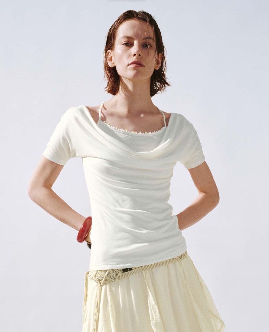 URBAN REVIVO - Áo kiểu nữ cổ đổ phối layer