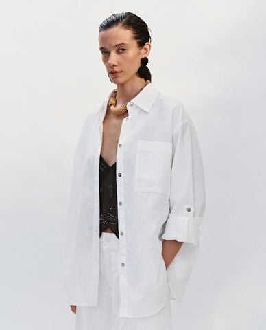  URBAN REVIVO - Áo sơ mi nữ cổ bẻ tay dài thanh lịch 