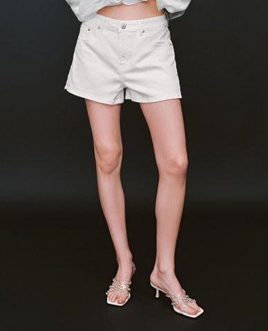  URBAN REVIVO - Quần short jeans nữ hiện đại 