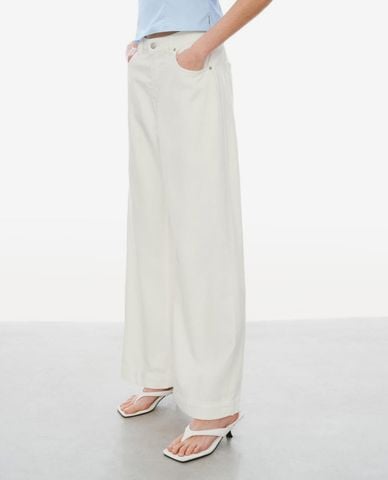  URBAN REVIVO - Quần jeans nữ ống rộng thanh lịch 