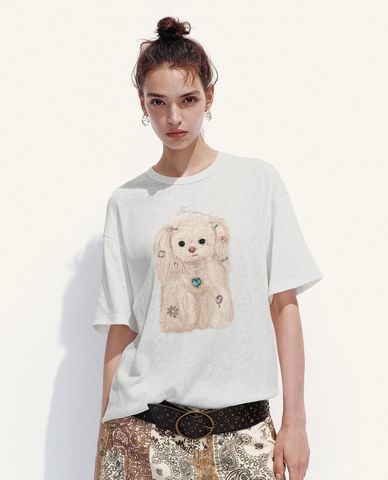  URBAN REVIVO - Áo thun nữ cổ tròn tay ngắn in họa tiết 