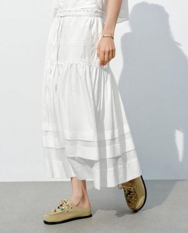  URBAN REVIVO - Chân váy chữ A midi xếp tầng phối dây rút 