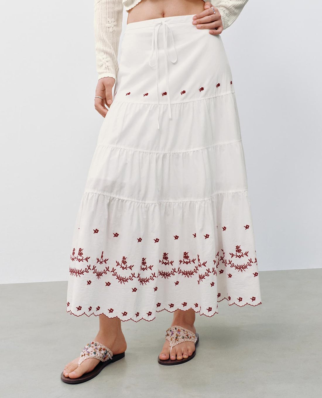 URBAN REVIVO - Chân váy xếp tầng midi phối dây rút