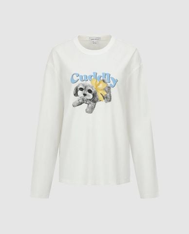  URBAN REVIVO - Áo thun nữ cổ tròn tay dài in họa tiết 