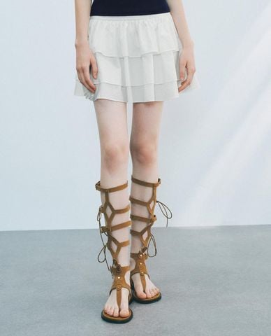  URBAN REVIVO - Chân váy xếp tầng mini hiện đại 