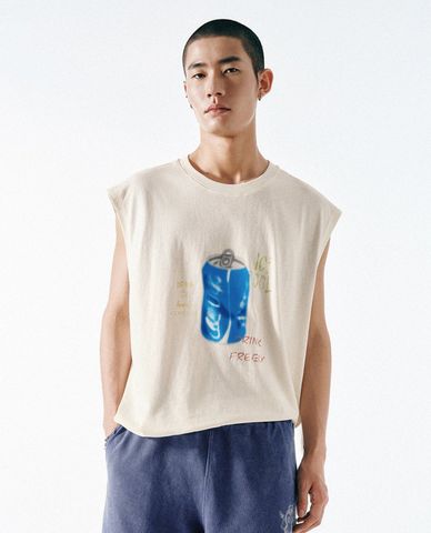  URBAN REVIVO - Áo sát nách nam cổ tròn in họa tiết 