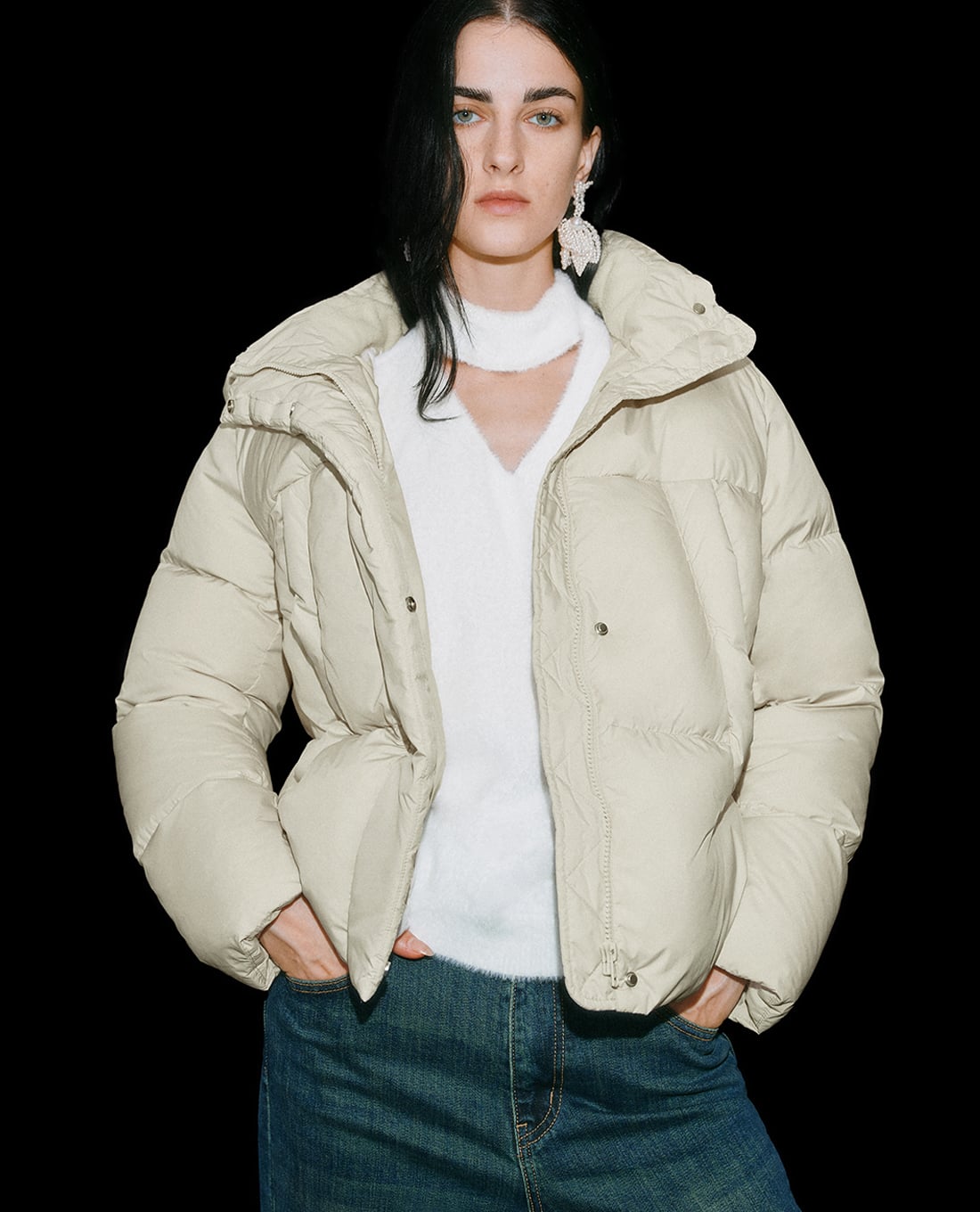 URBAN REVIVO - Áo khoác phao nữ cổ cao tay dài phối mũ