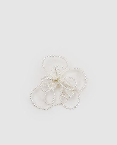  URBAN REVIVO - Khuyên tai nữ hình hoa ngọc trai 