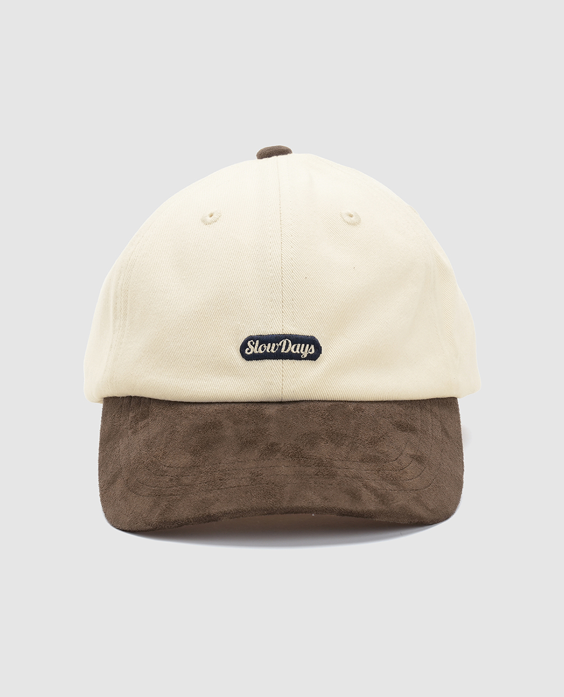 URBAN REVIVO - Nón bóng chày nữ phối màu thêu chữ