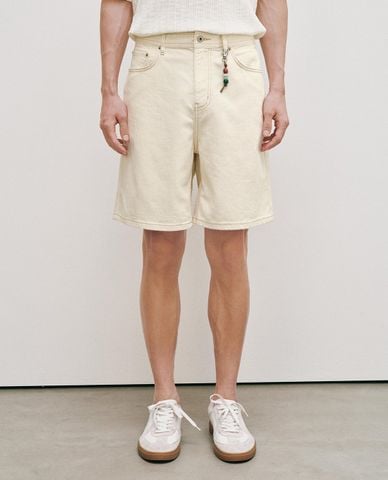  URBAN REVIVO - Quần short jeans nam phối móc khóa 