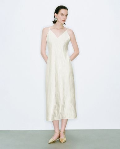  URBAN REVIVO - Đầm hai dây midi cổ V chiết eo 