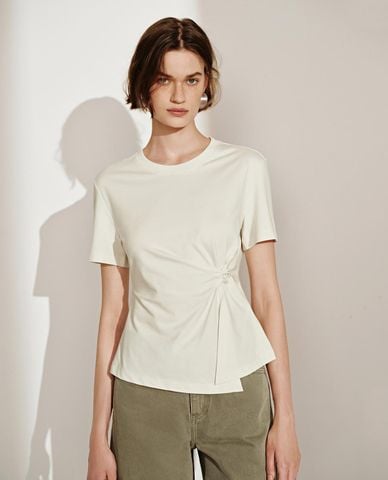  URBAN REVIVO - Áo kiểu nữ cổ tròn tay ngắn xoắn eo 