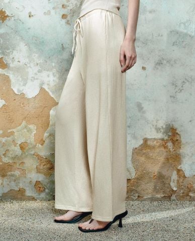  URBAN REVIVO - Quần nữ ống rộng lưng thun 