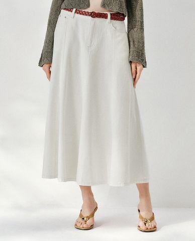  URBAN REVIVO - Chân váy denim midi kèm thắt lưng 