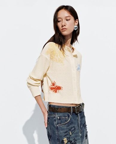  URBAN REVIVO - Áo khoác cardigan nữ cổ tròn phối họa tiết 