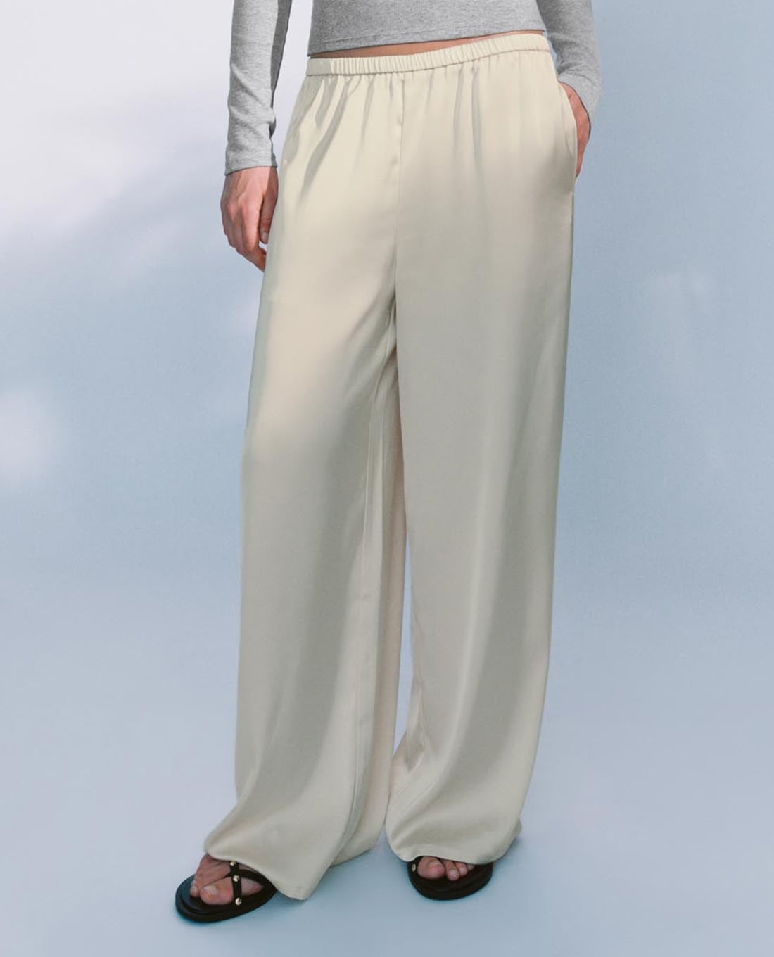 URBAN REVIVO - Quần nữ ống rộng lưng thun